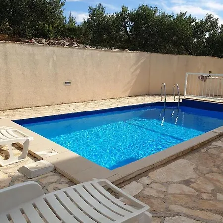 Wonderful Sea View, Swimming Pool, Private Parking *